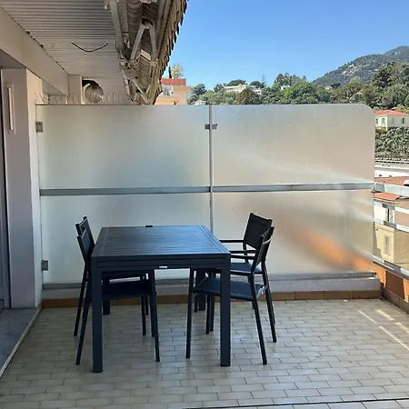 With Sunny Terrace Air Conditioning Apartment *